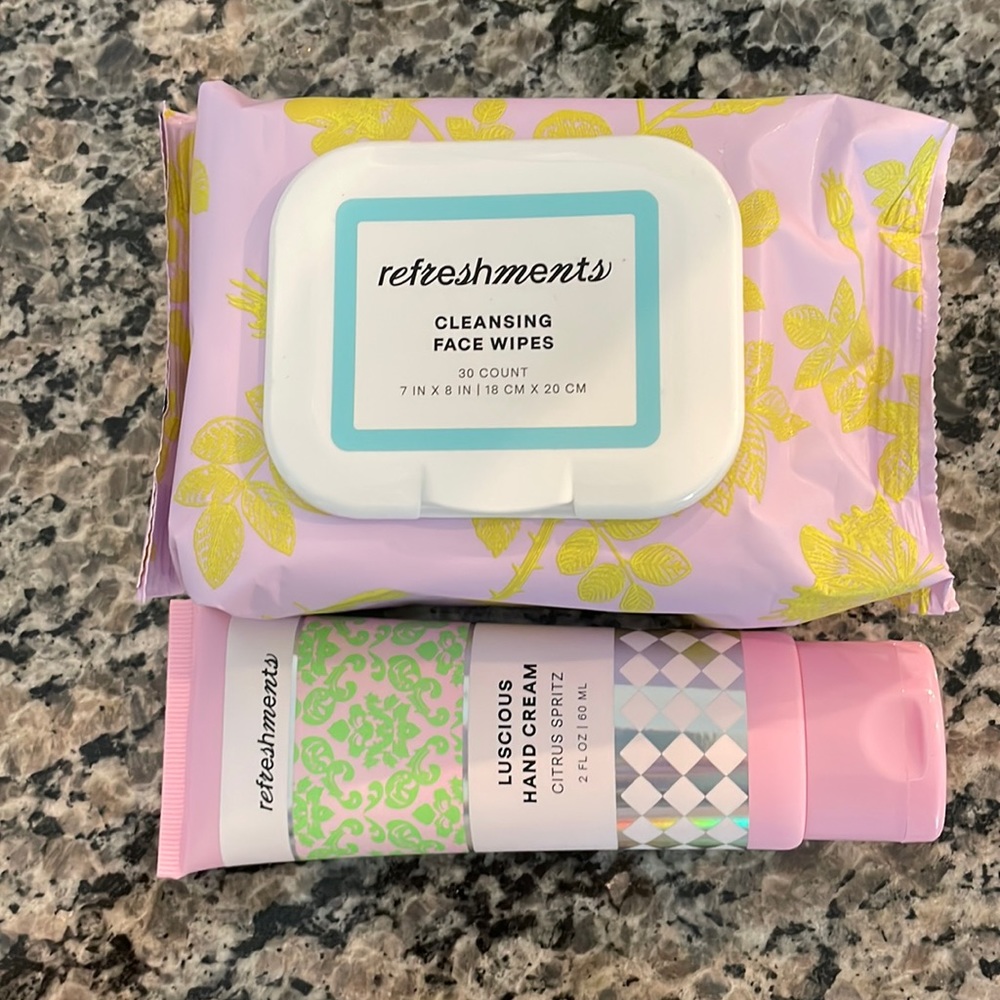 NWT Ipsy Refreshments Bundle